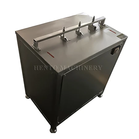 Chicken Feet Slitting Machine